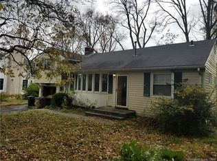 37 Soundview Dr, Stamford, CT 06902