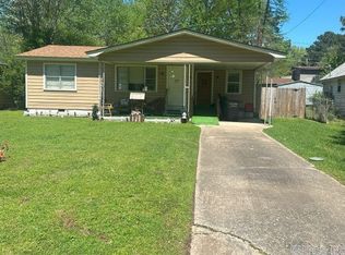 1616 Plummer Dr, Jacksonville, AR 72076