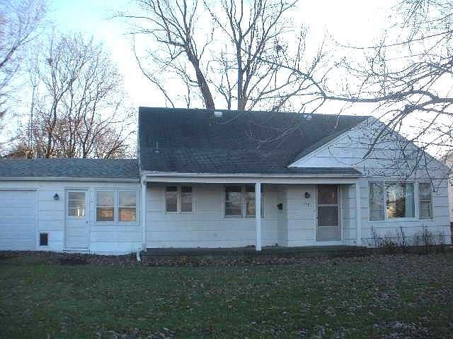 1st image of 297 West Ave