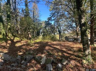 4 Smith Ln, Guntersville, AL 35976
