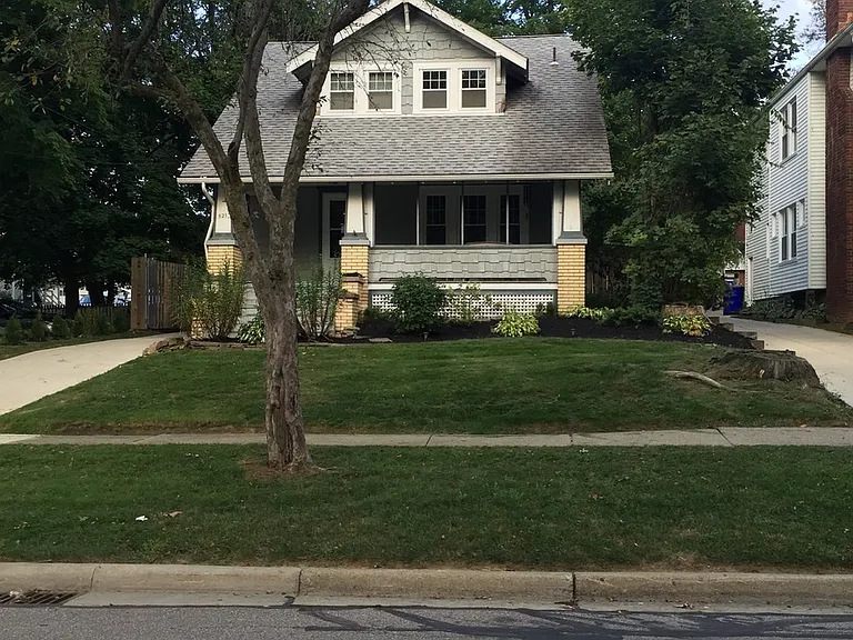 521 Vine St — Photo 1