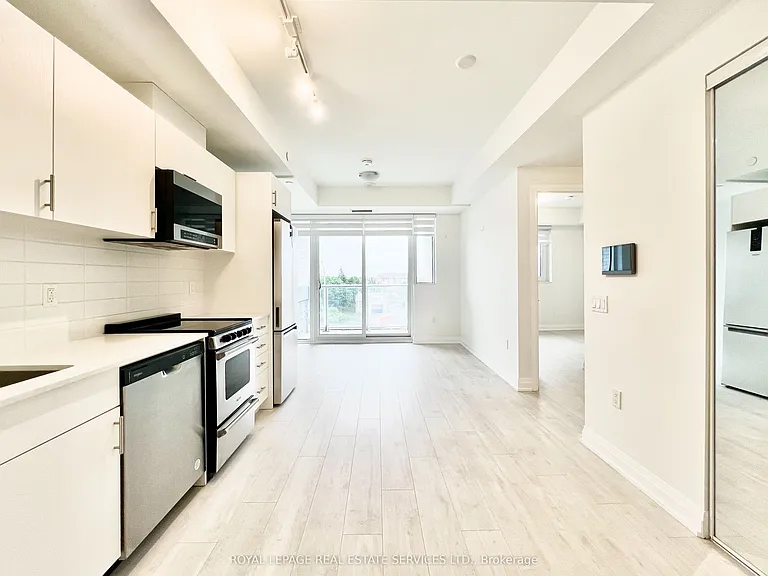 412 Silver Maple Rd #308 — Photo 11