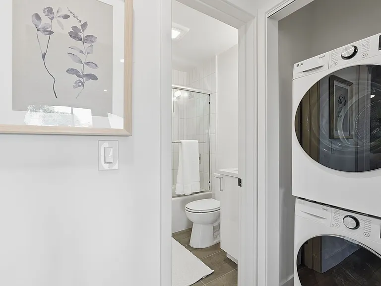 1620 E Maple, LLC — Photo 18