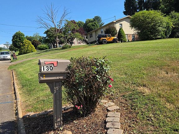 3rd image of 130 Unaka Subdivision Rd