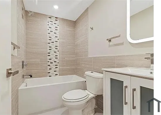 2029 N Randolph St #1 — Photo 6