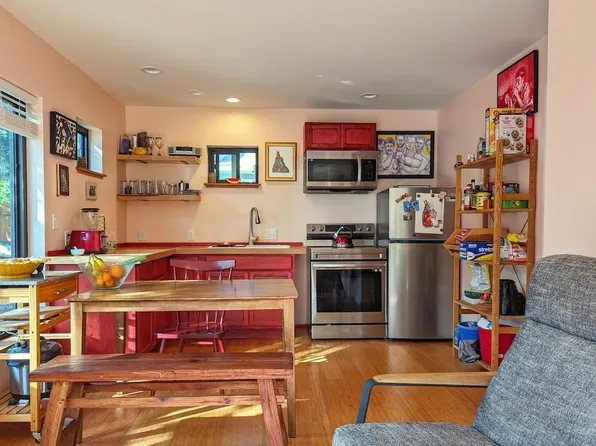 835 E Boulder St #2, Colorado Springs, CO 80903