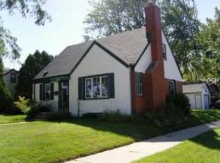 6111 W Ohio Ave, Milwaukee, WI 53219