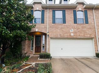 5730 Beverly Hills Walk, Houston, TX 77057