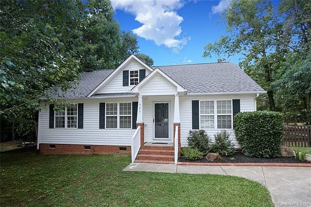 1st image of 925 Sweetgrass Ln