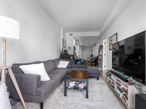 3rd image of 422 E 3rd St #317