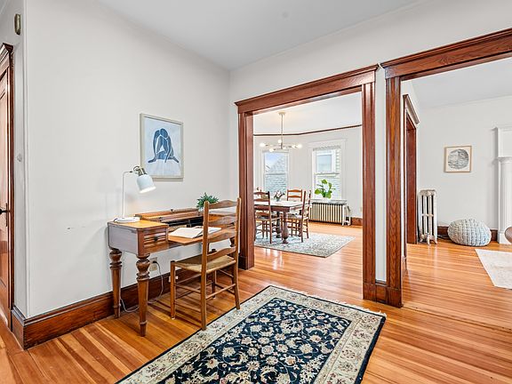 5th image of 1754 Columbia Rd #3