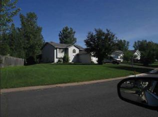 10760 Matthew Dr, Chisago City, MN 55013