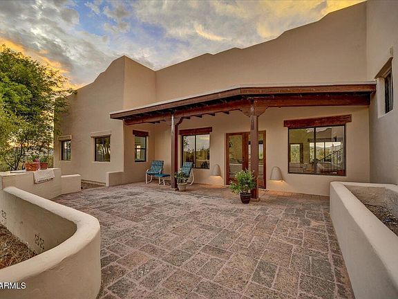 3rd image of 39258 N RIDGEWAY Drive