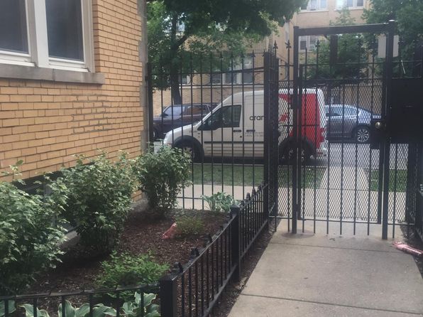 2351 N Kenneth Ave #3