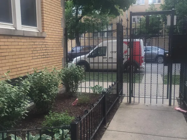 2355 N Kenneth Ave APT 2, Chicago, IL 60639