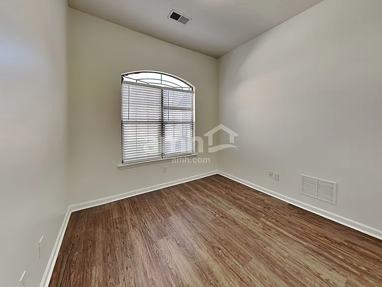 1673 Farkleberry Dr — Photo 16