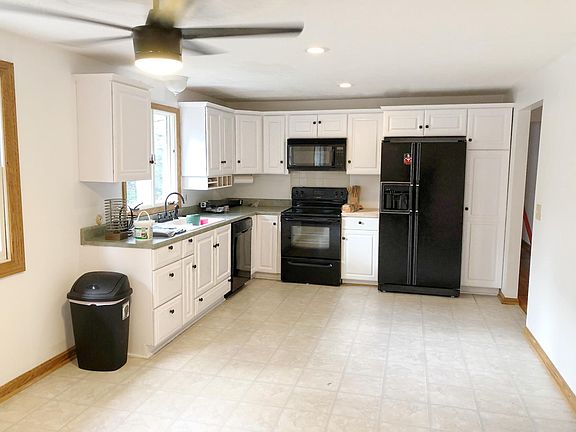 Eat in Kitchen
