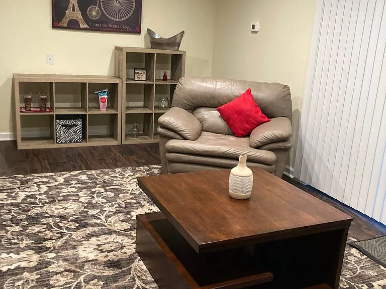 1200 Schaub Dr — Photo 2