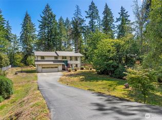 4505 Phillips Rd SE, Pt Orchard, WA 98366