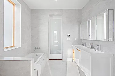 Rented by SpaceReqs LLC