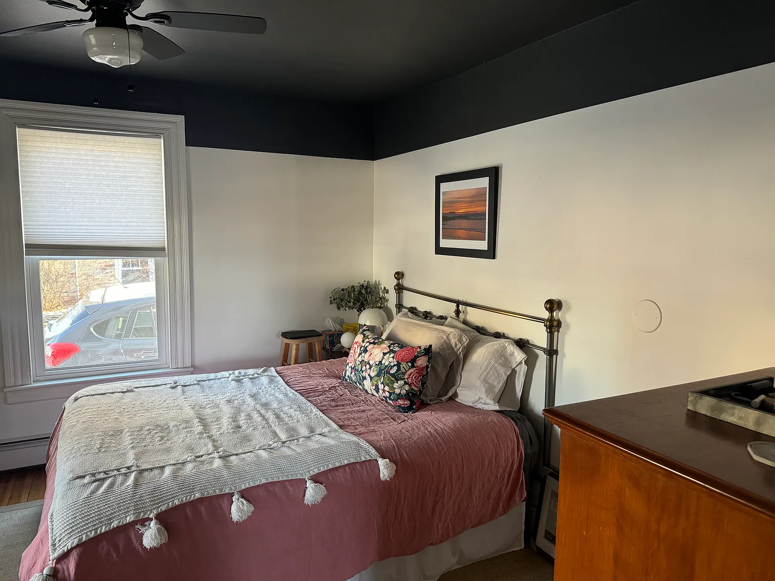 2 bed, 950 sqft, $2,300 — Photo 4