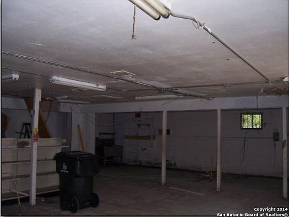 3rd image of 2306 Ceralvo St