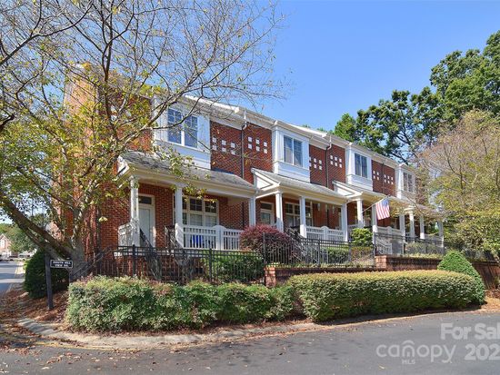 4860 S Hill View Dr, Charlotte, NC 28210