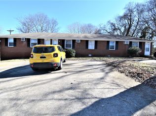 132 A St APT A, Clarksville, TN 37042