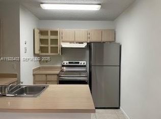 18324 NW 68th Ave APT H, Hialeah, FL 33015