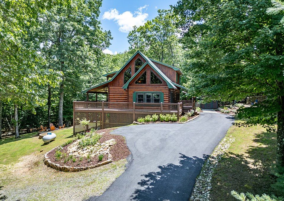 2nd image of 74 Clay Dr