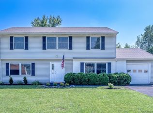 242 Heather Ln, Ulster, NY 12401