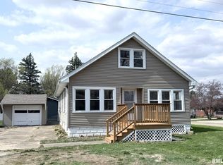 604 N Walnut St, Abingdon, IL