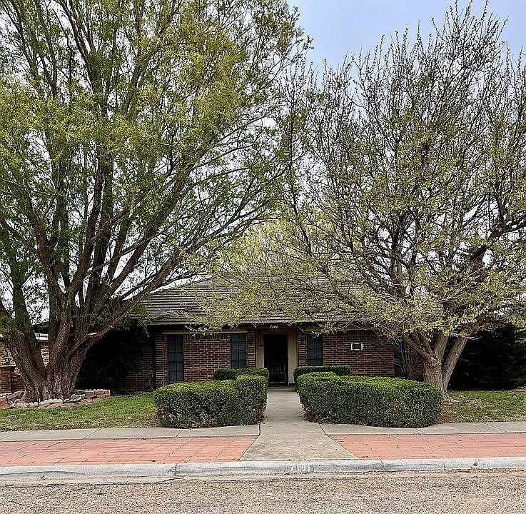 1st image of 7141 Birkshire Dr