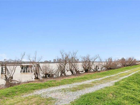 625 Forstall St, New Orleans, LA 70117