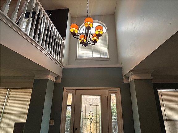 4th image of 526 Canady Ct