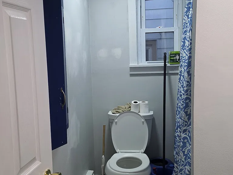 11 E Main St #11 — Photo 8