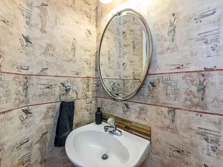 15826 Jamie Lee Dr — Photo 29