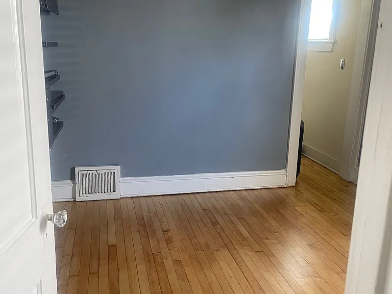 4020 S 1st St #1 — Photo 8