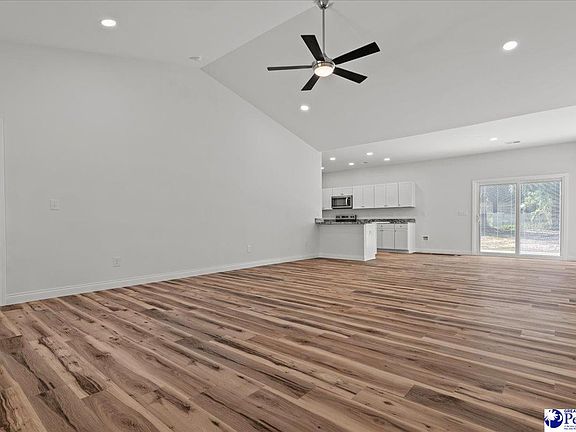 3rd image of 2718 Ivywood Rd