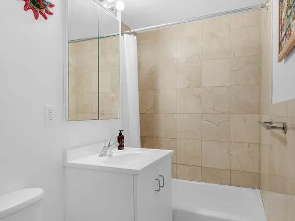 304 West 88th Street image 6 of 10