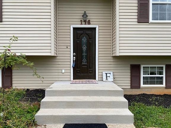 4th image of 176 Birch Ct