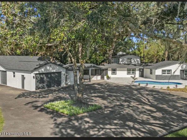 18101 Mason Smith Rd, Brooksville, FL 34604