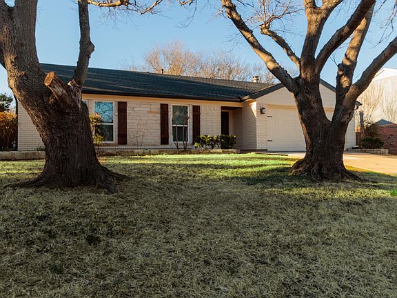 2nd image of 626 Heather Wood Dr