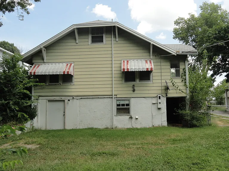1118 S Pope Ave — Photo 13