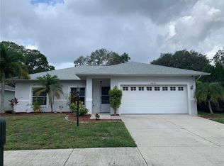 4681 Breezy Pines Blvd, Sarasota, FL 34232