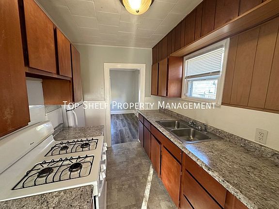 3rd image of 2319 E 40th Ct