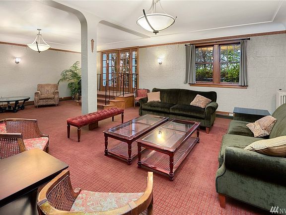 Common room for friends to gather