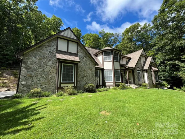 4462 Old Us Highway 25, Zirconia, NC 28790