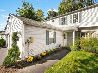 202 Watch Hill Dr, Tarrytown, NY 10591