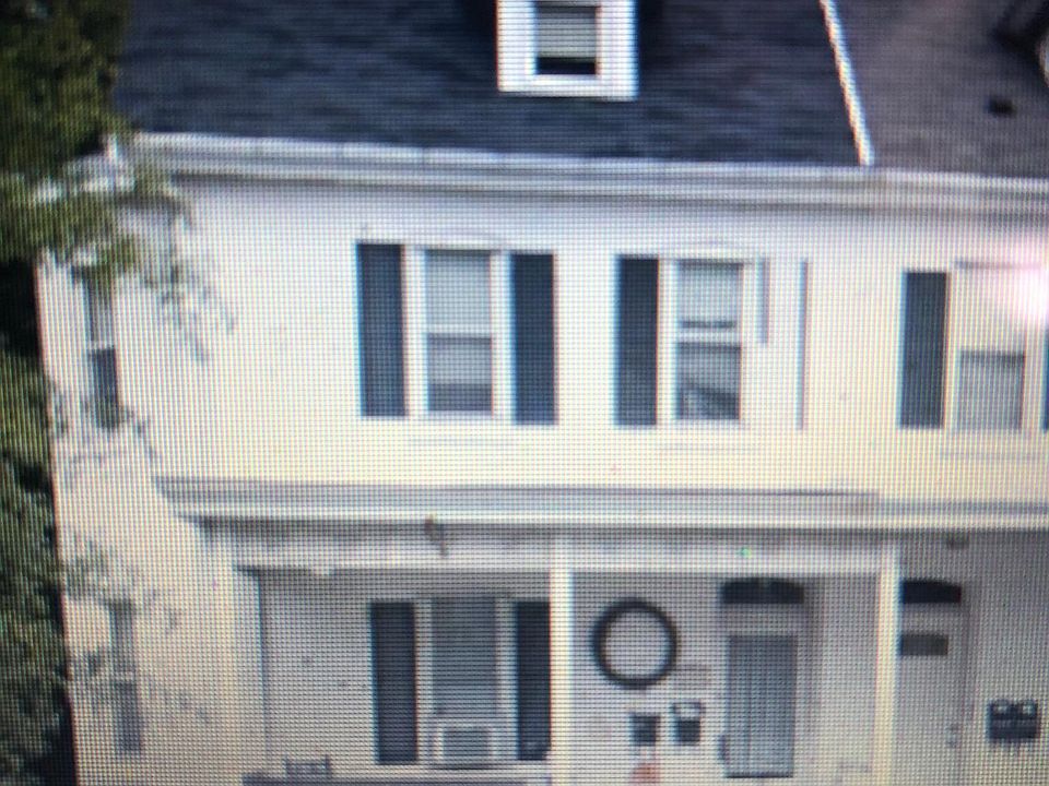 Front of 510 N. Broad St,